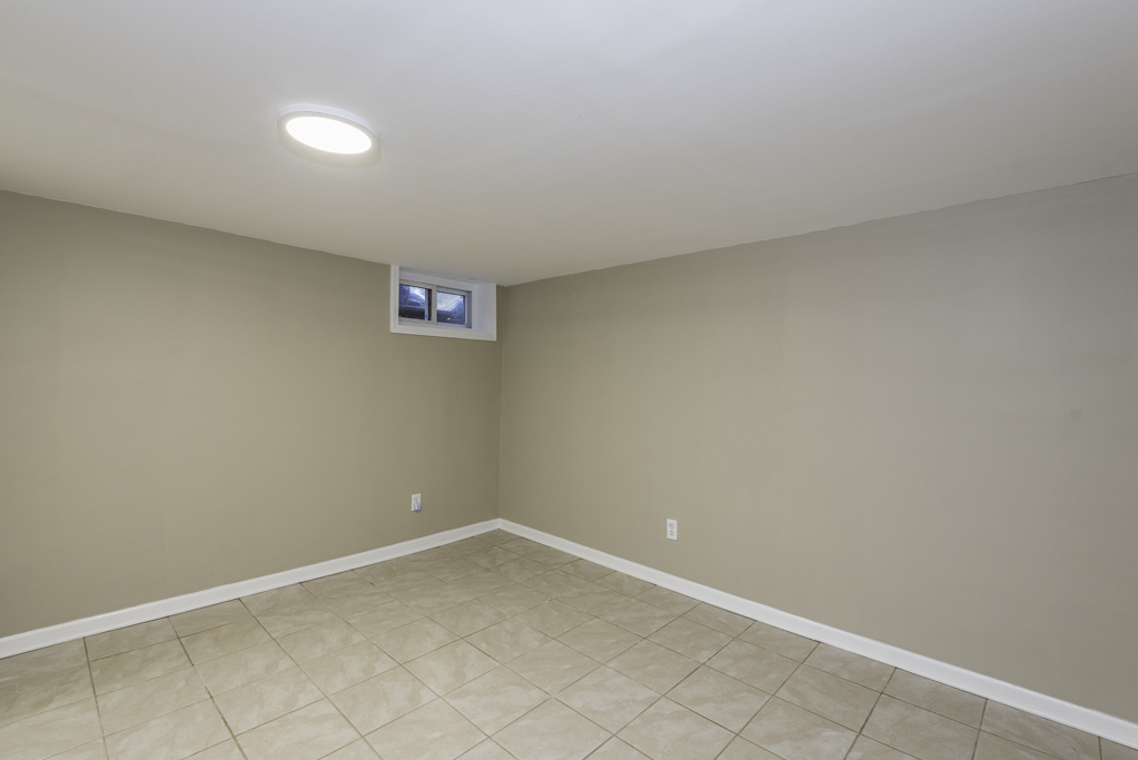 1414 Sheridan Road, Winthrop Harbor, IL 60096