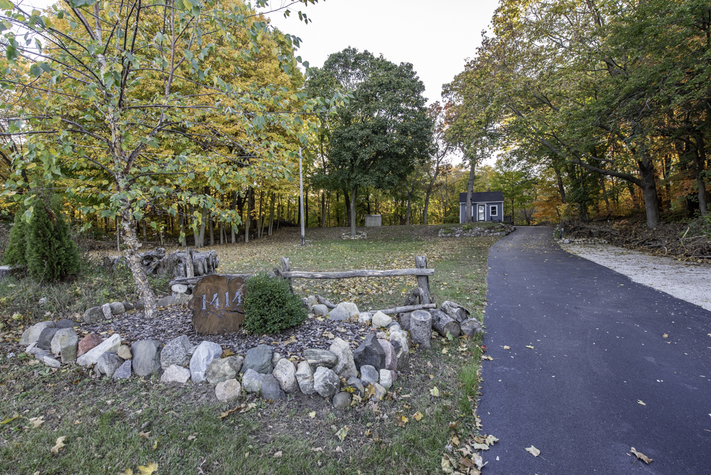 1414 Sheridan Road, Winthrop Harbor, IL 60096