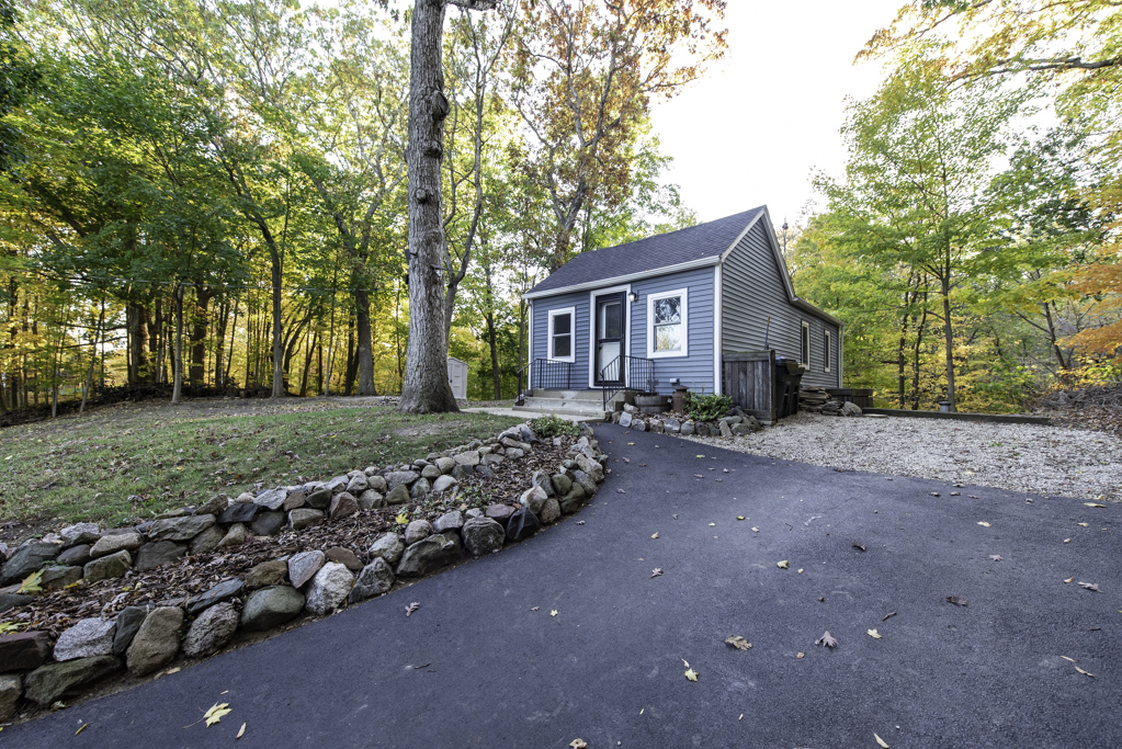 1414 Sheridan Road, Winthrop Harbor, IL 60096