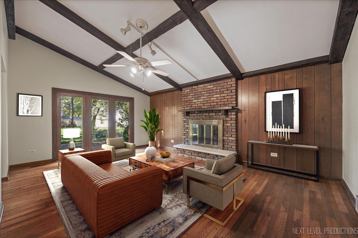 1228 Elizabeth Avenue, Naperville, IL 60540