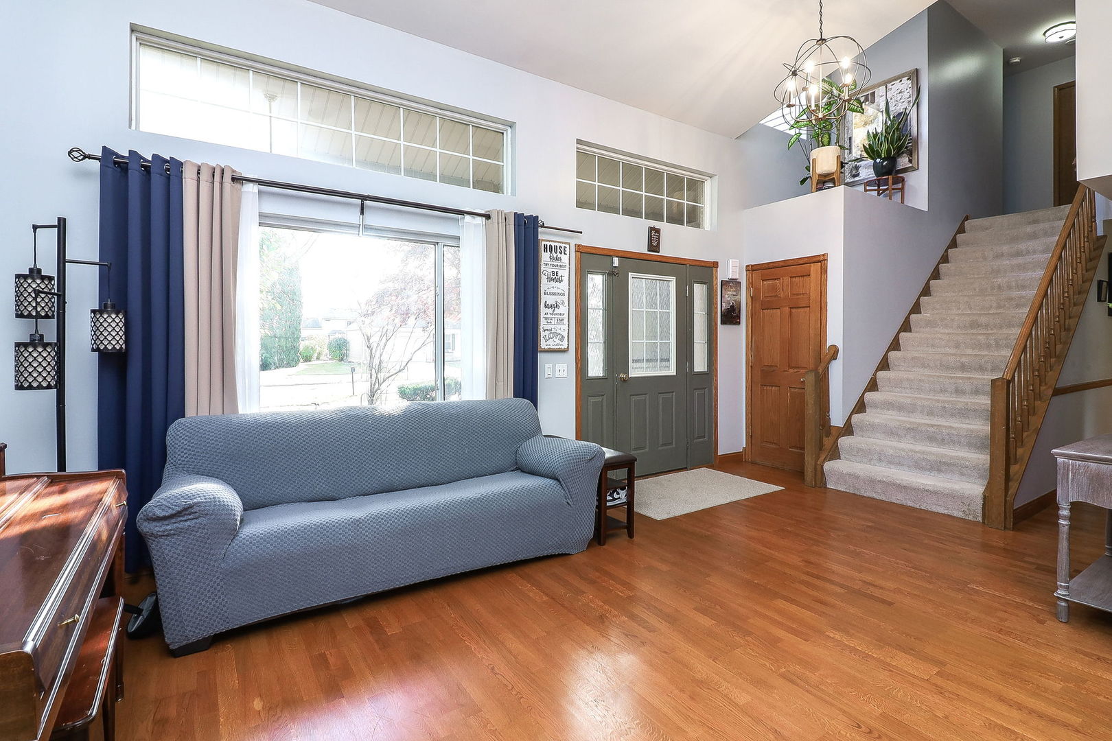 122 Arbor Avenue, Sugar Grove, IL 60554