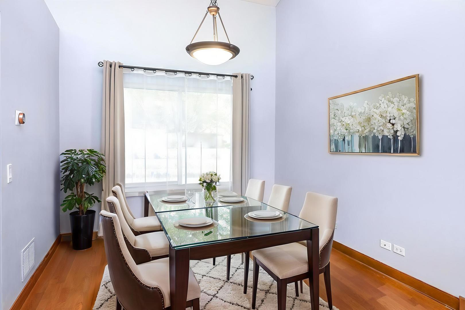 122 Arbor Avenue, Sugar Grove, IL 60554