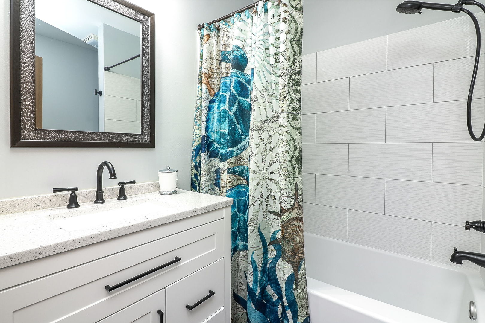 122 Arbor Avenue, Sugar Grove, IL 60554