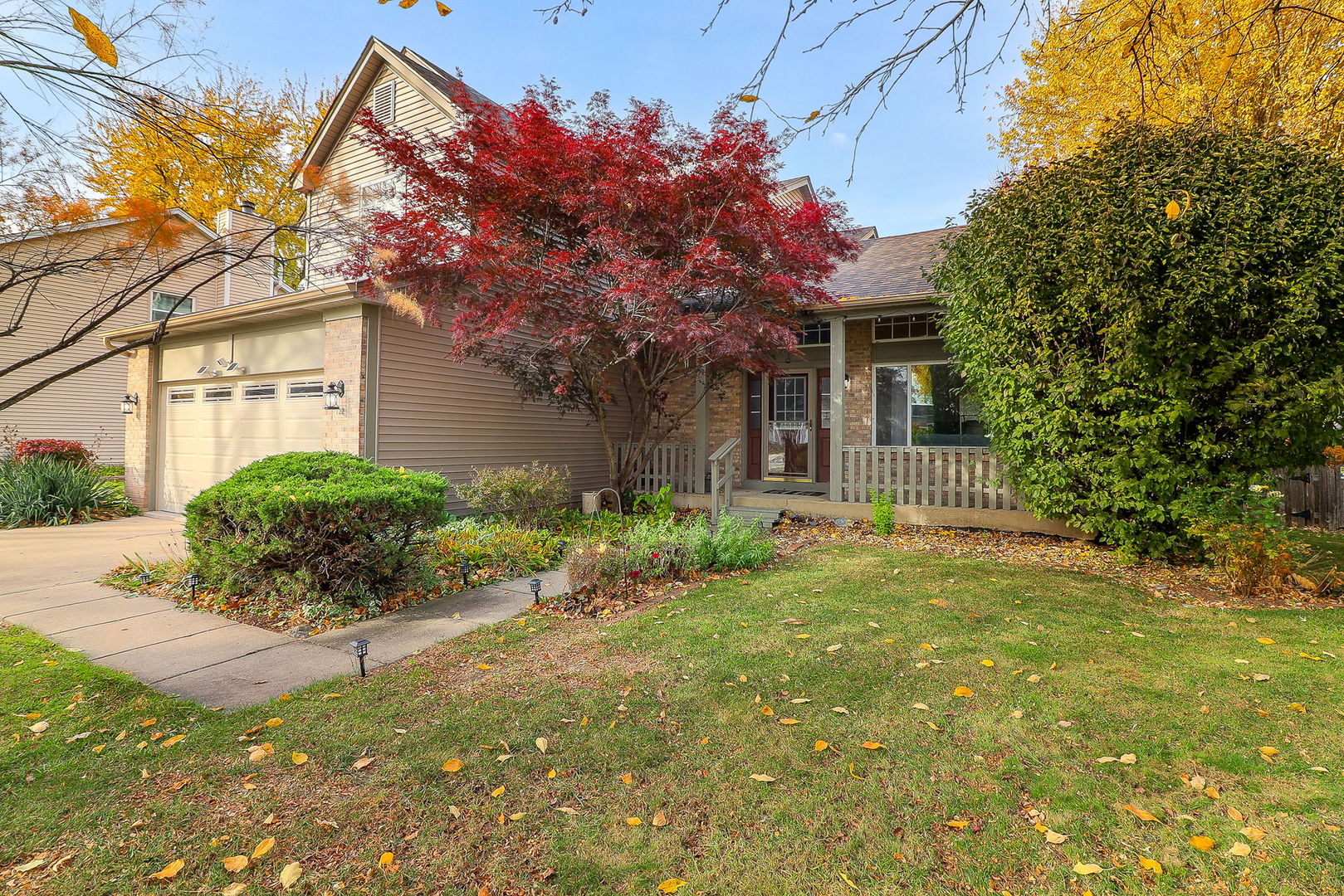 122 Arbor Avenue, Sugar Grove, IL 60554