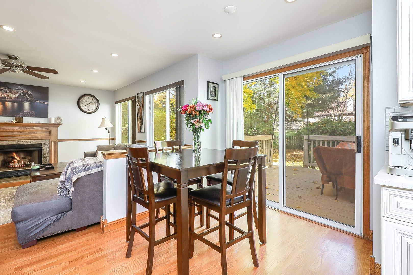 122 Arbor Avenue, Sugar Grove, IL 60554