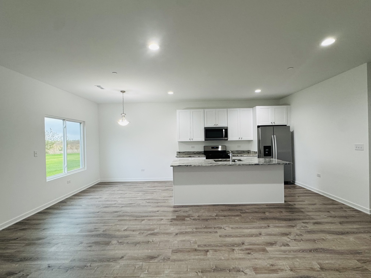 1245 Gillespie Lane, Yorkville, IL 60560