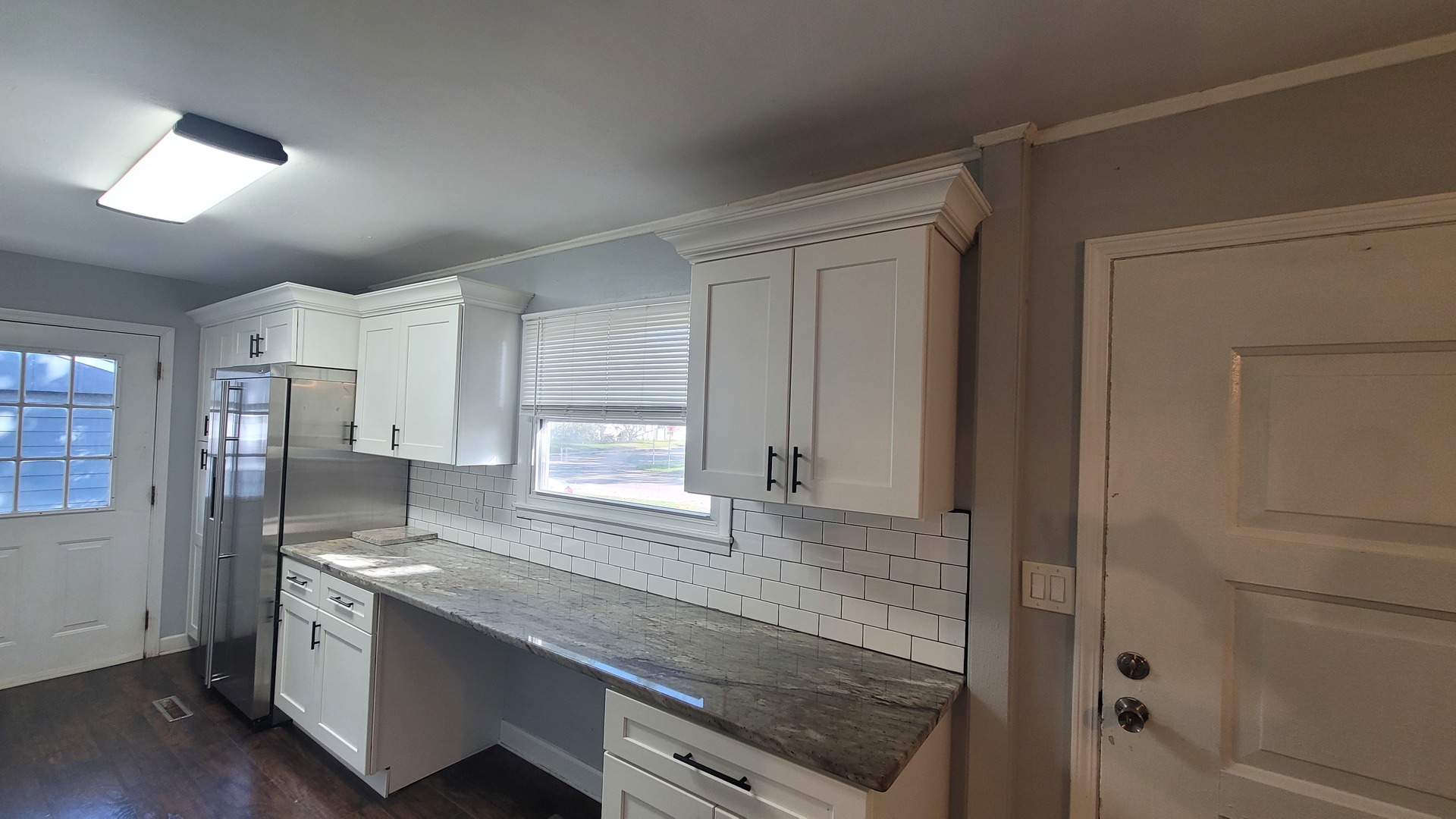 34 Hickory Drive, Carpentersville, IL 60110
