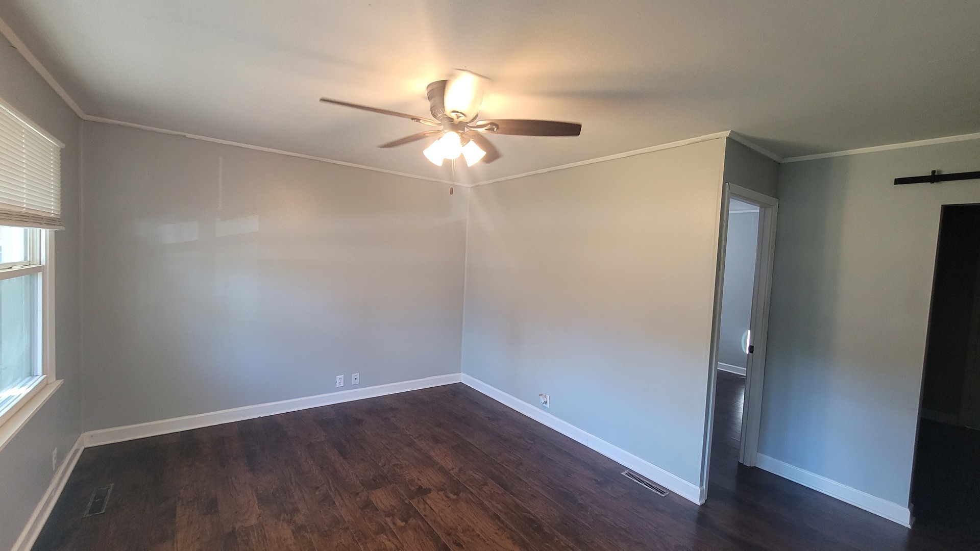 34 Hickory Drive, Carpentersville, IL 60110