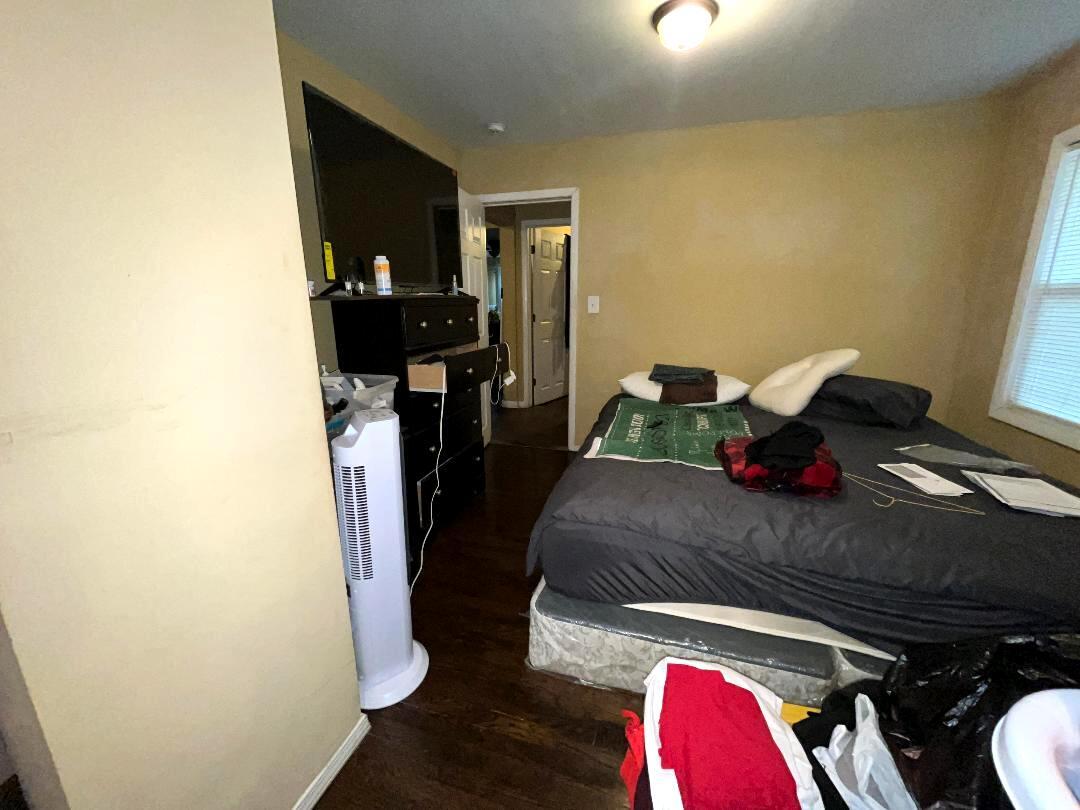 2518 20th Street, North Chicago, IL 60064