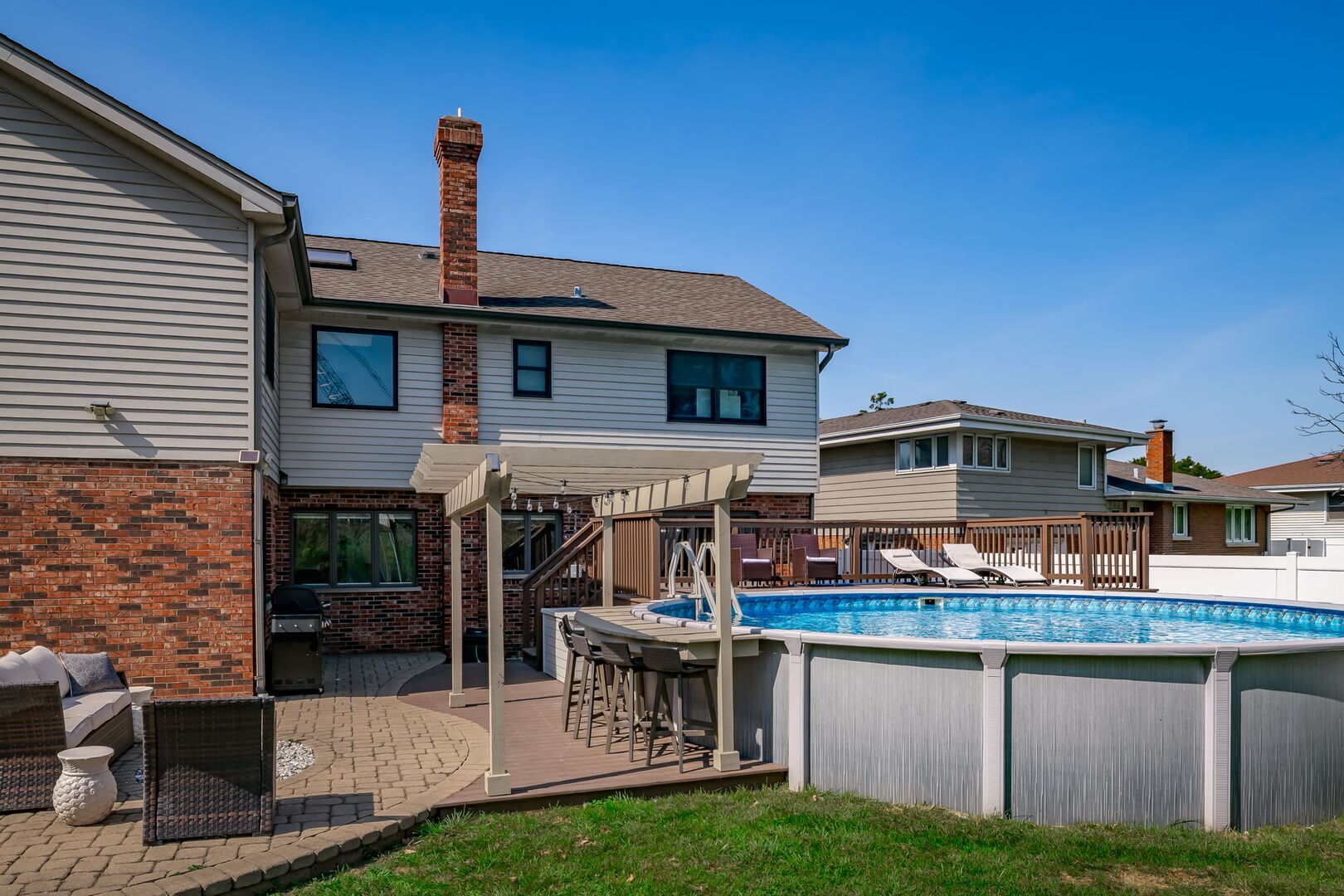 505 E Atwood Court, Elmhurst, IL 60126
