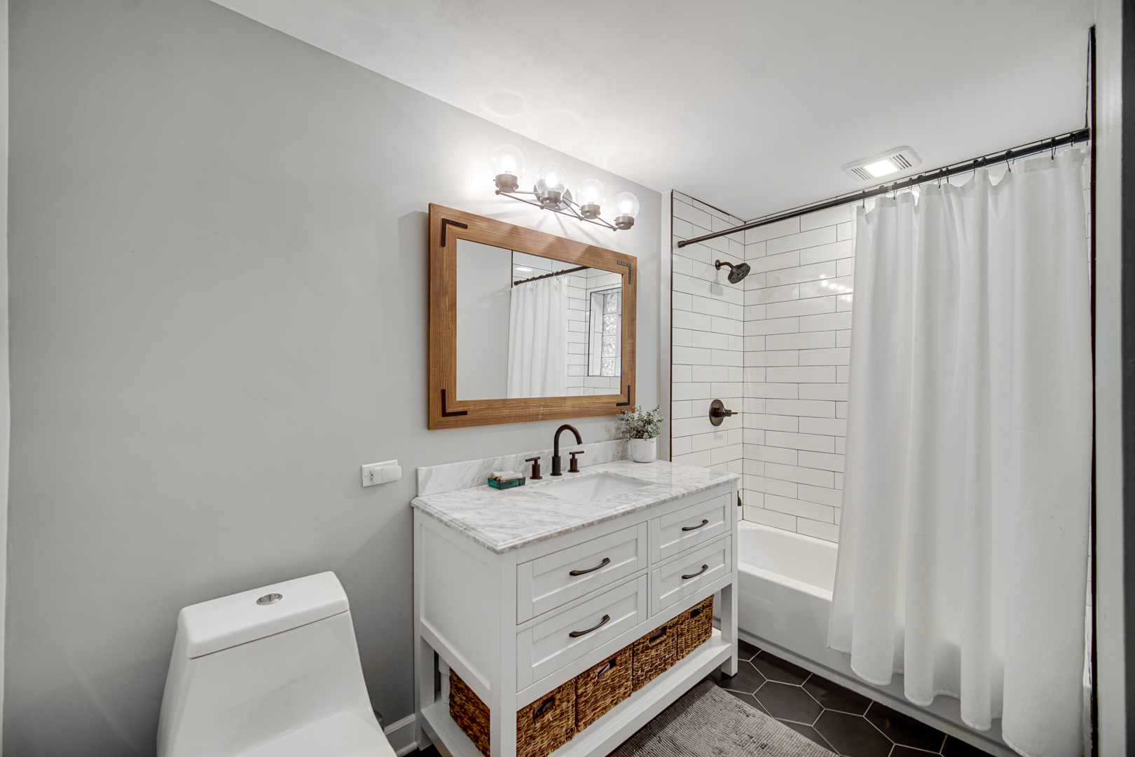 529 Birch Street, Itasca, IL 60143