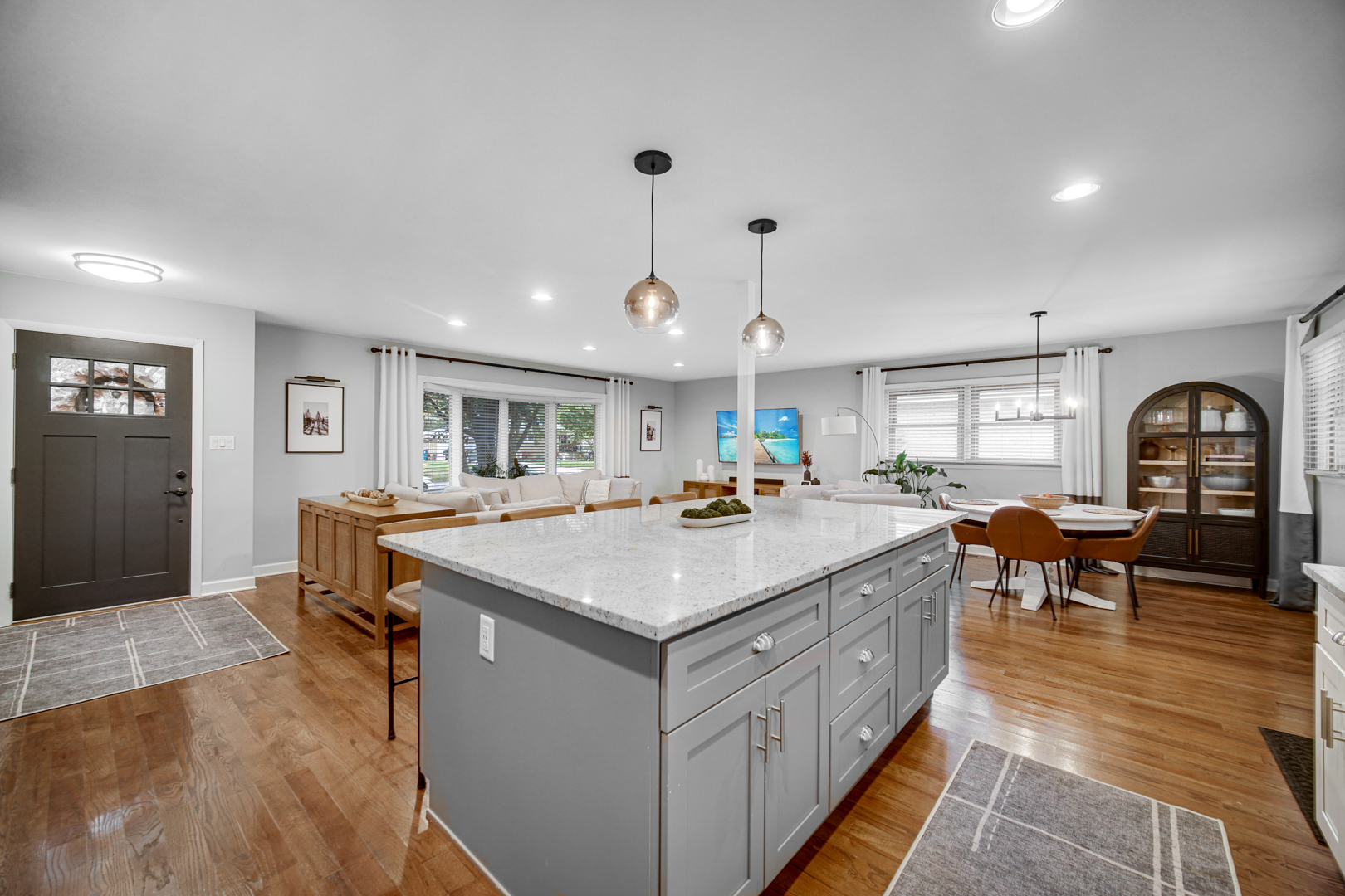 529 Birch Street, Itasca, IL 60143