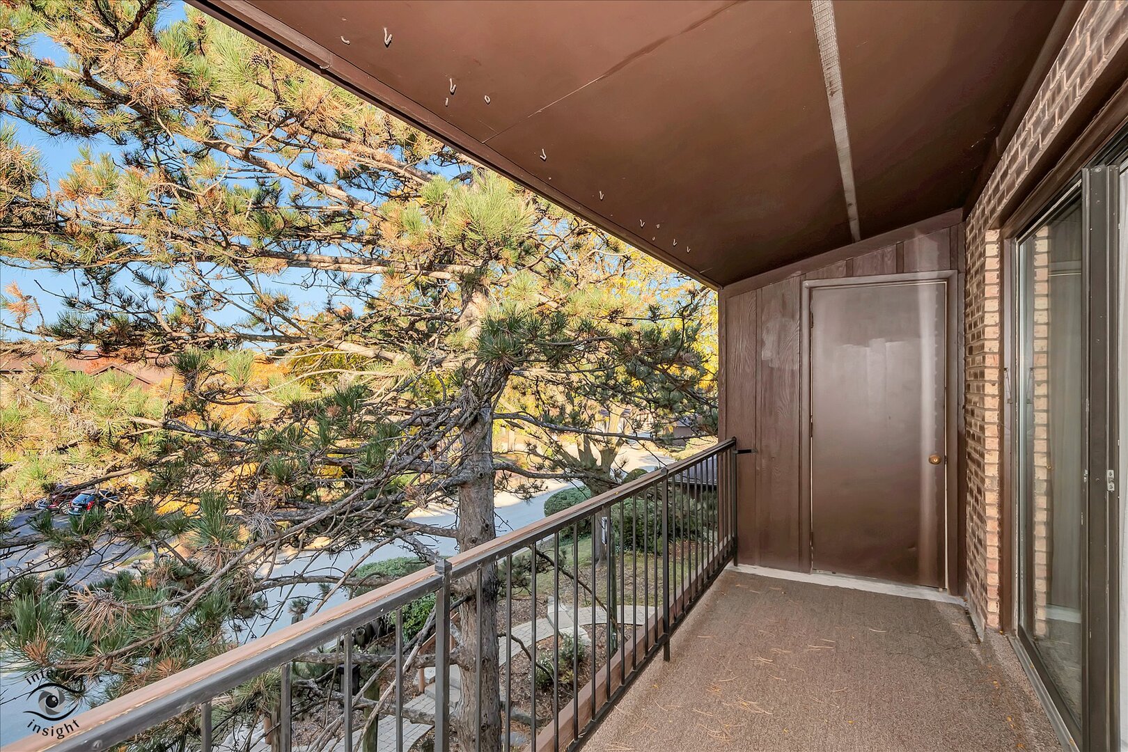 1327 Cass Lane #301, Westmont, IL 60559