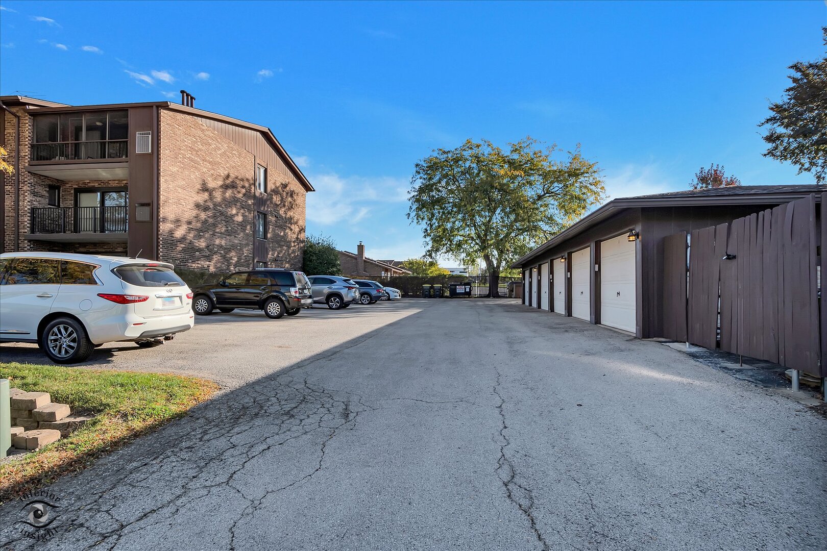 1327 Cass Lane #301, Westmont, IL 60559