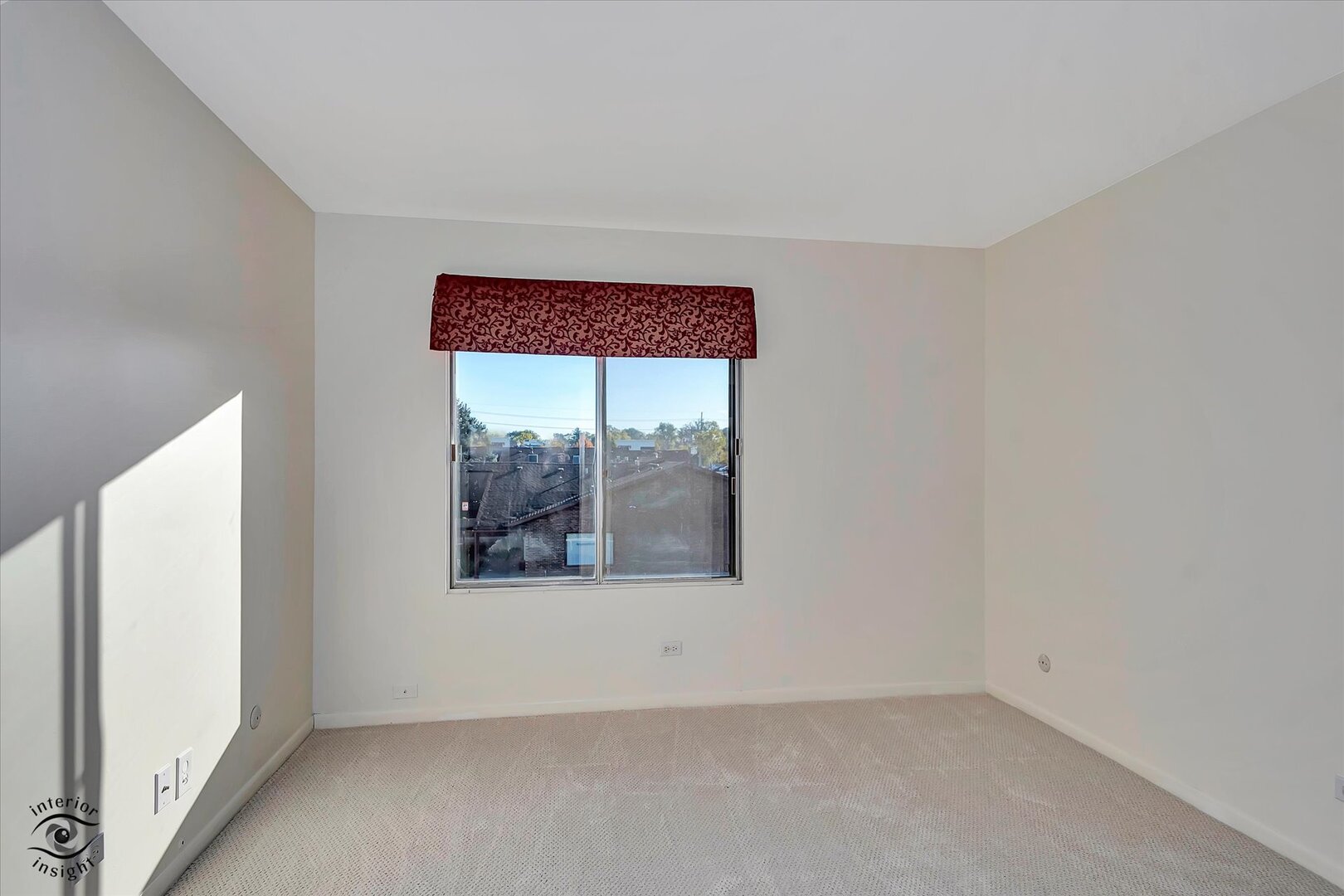 1327 Cass Lane #301, Westmont, IL 60559