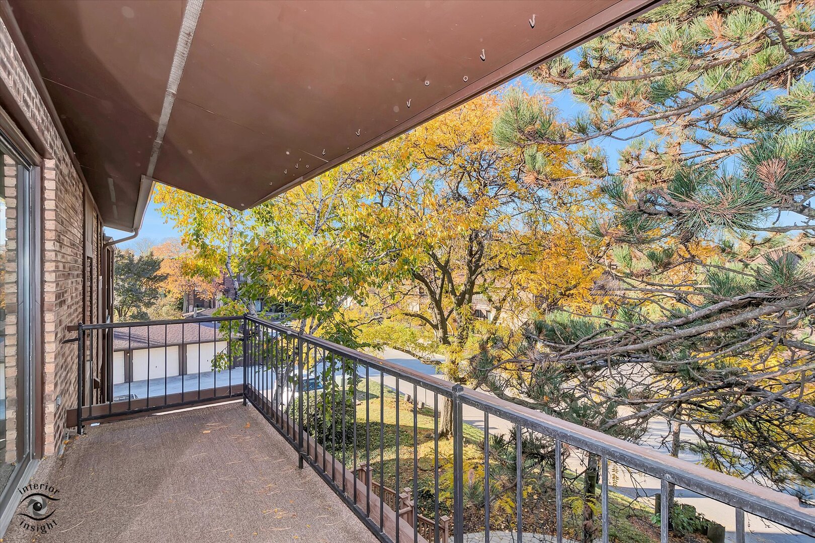 1327 Cass Lane #301, Westmont, IL 60559