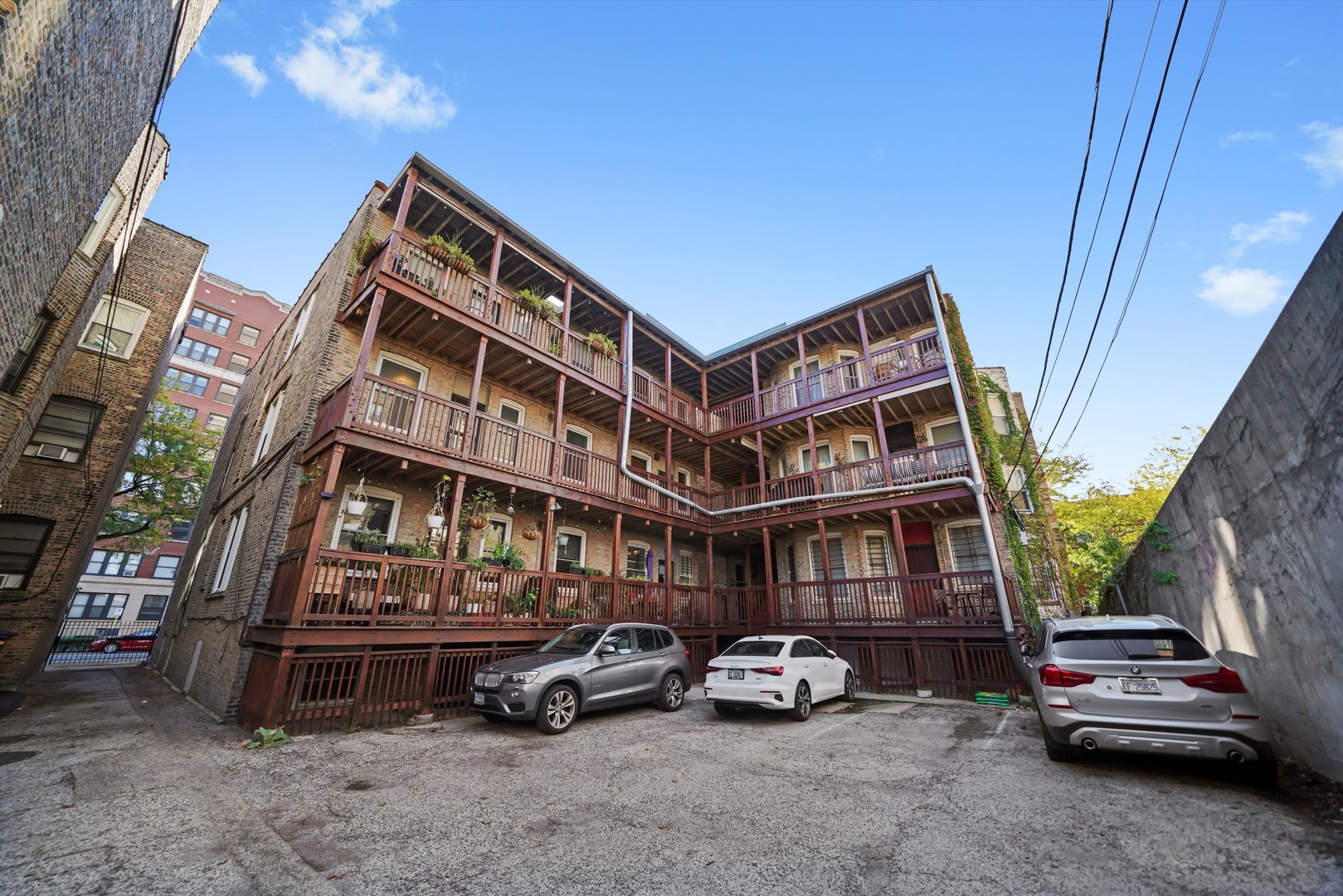 4168 N Clarendon Avenue #2N, Chicago, IL 60613