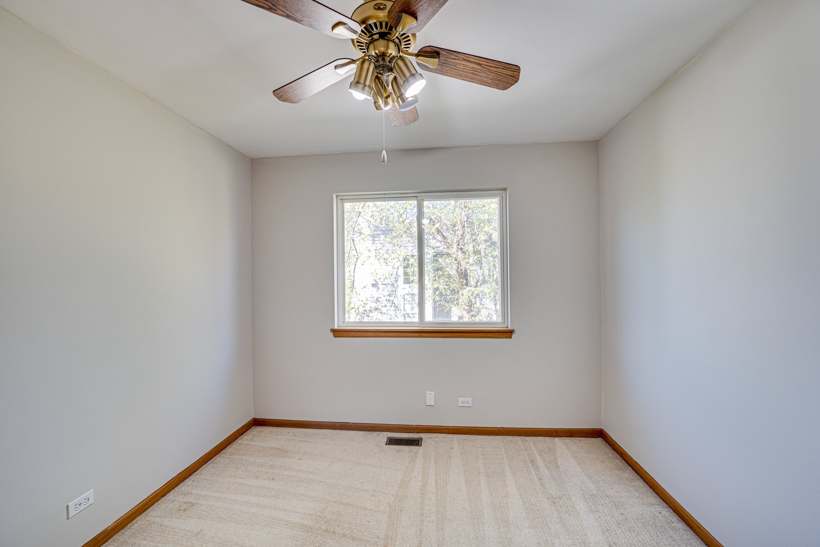 2328 Lexington Lane, Naperville, IL 60540