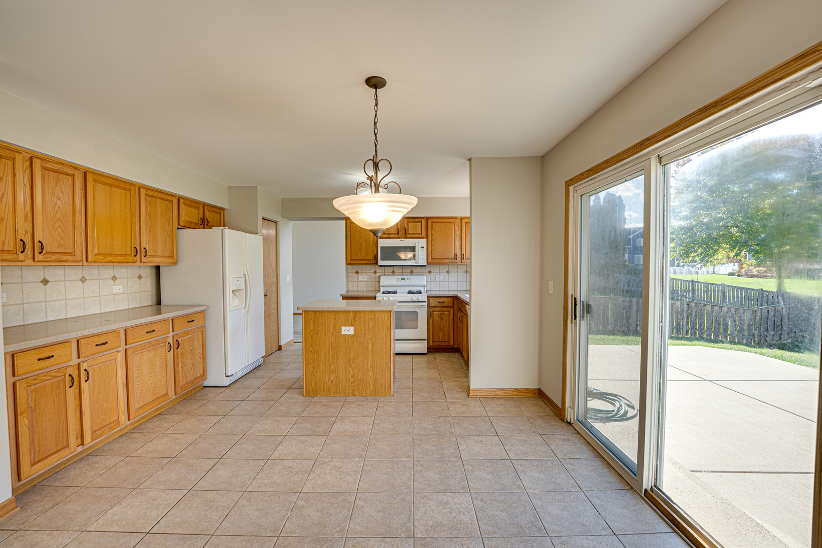 2328 Lexington Lane, Naperville, IL 60540