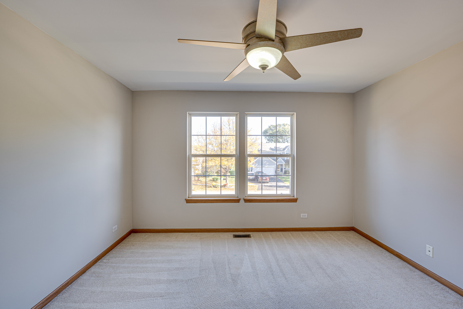 2328 Lexington Lane, Naperville, IL 60540