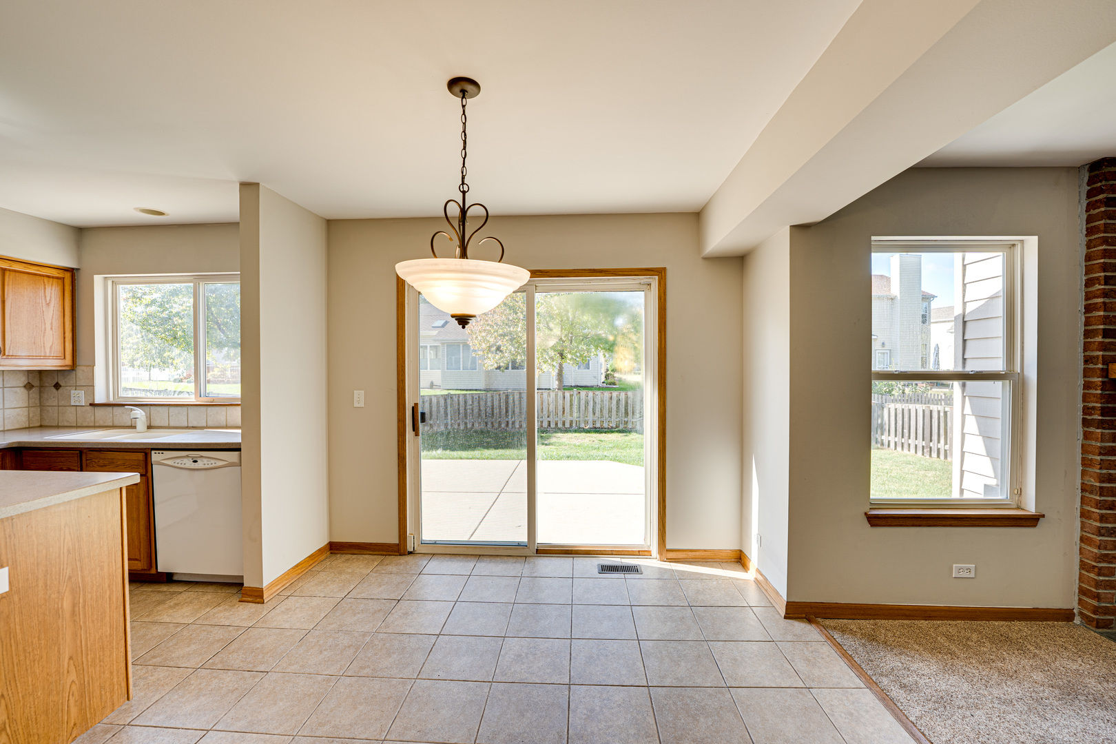 2328 Lexington Lane, Naperville, IL 60540