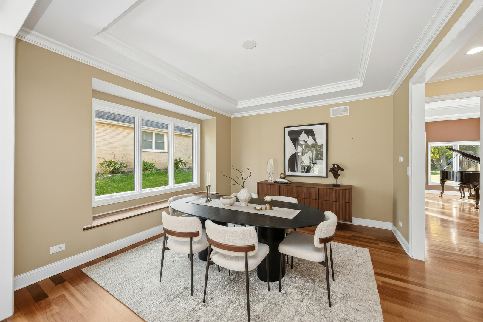 4004 Venard Road, Downers Grove, IL 60515