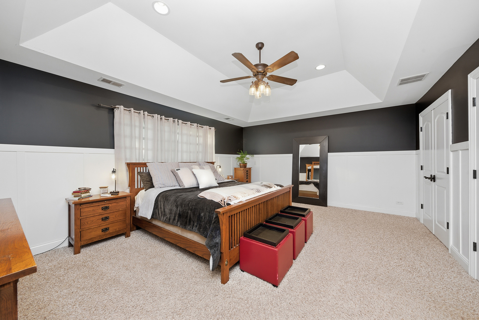 4004 Venard Road, Downers Grove, IL 60515