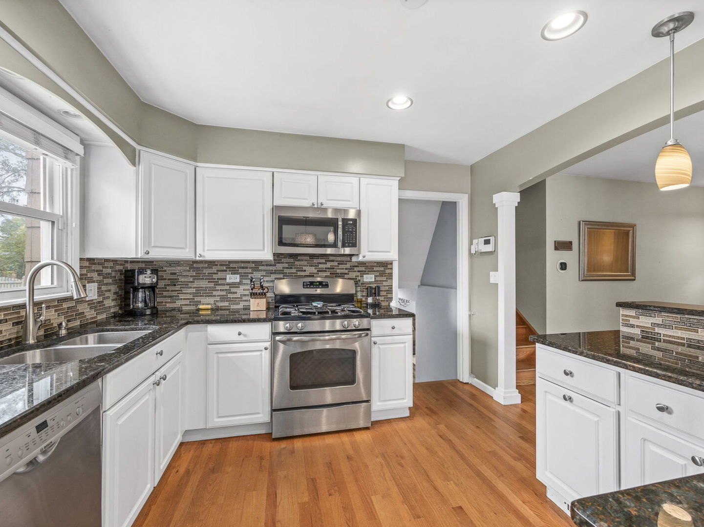 212 55th Place, Downers Grove, IL 60516