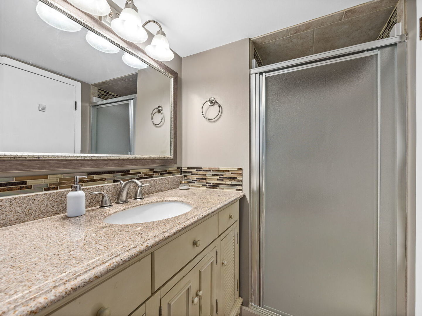 212 55th Place, Downers Grove, IL 60516