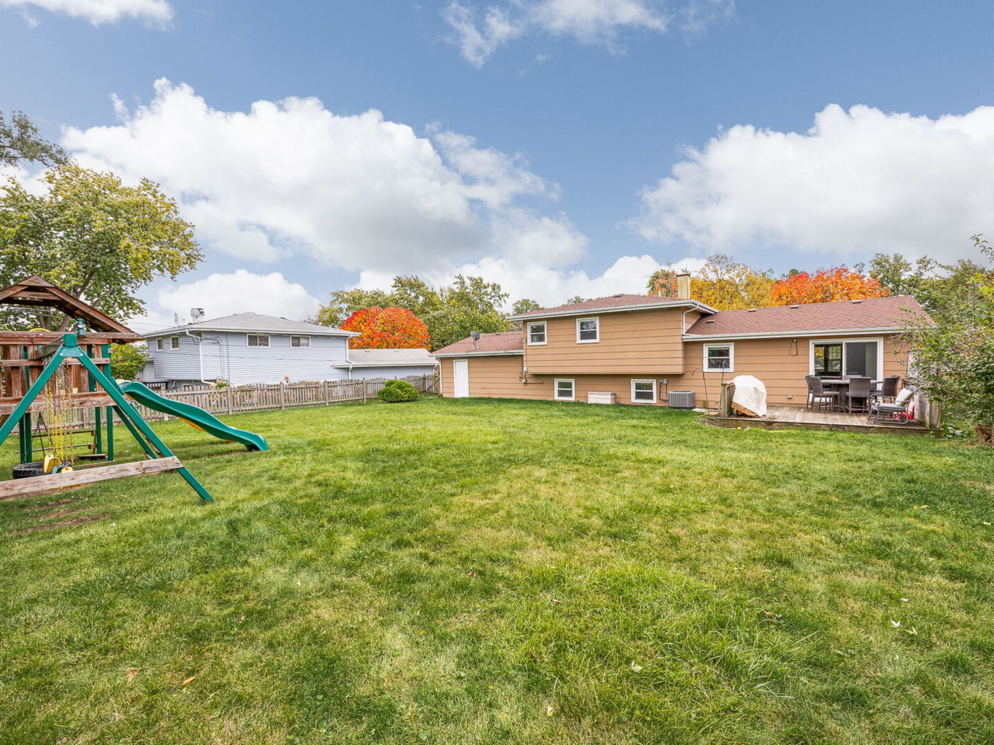 212 55th Place, Downers Grove, IL 60516