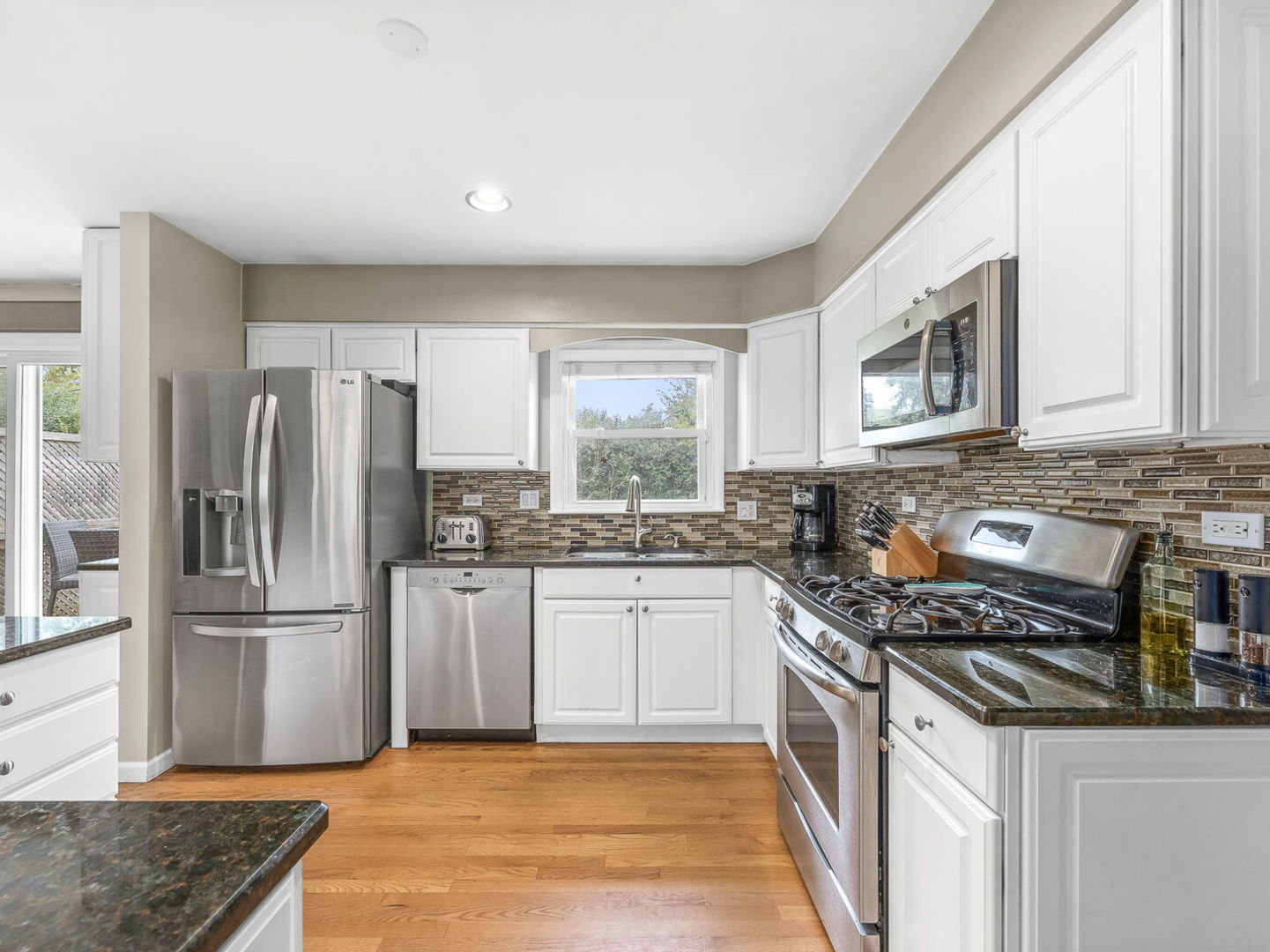 212 55th Place, Downers Grove, IL 60516
