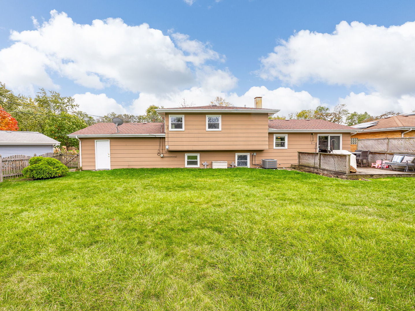 212 55th Place, Downers Grove, IL 60516