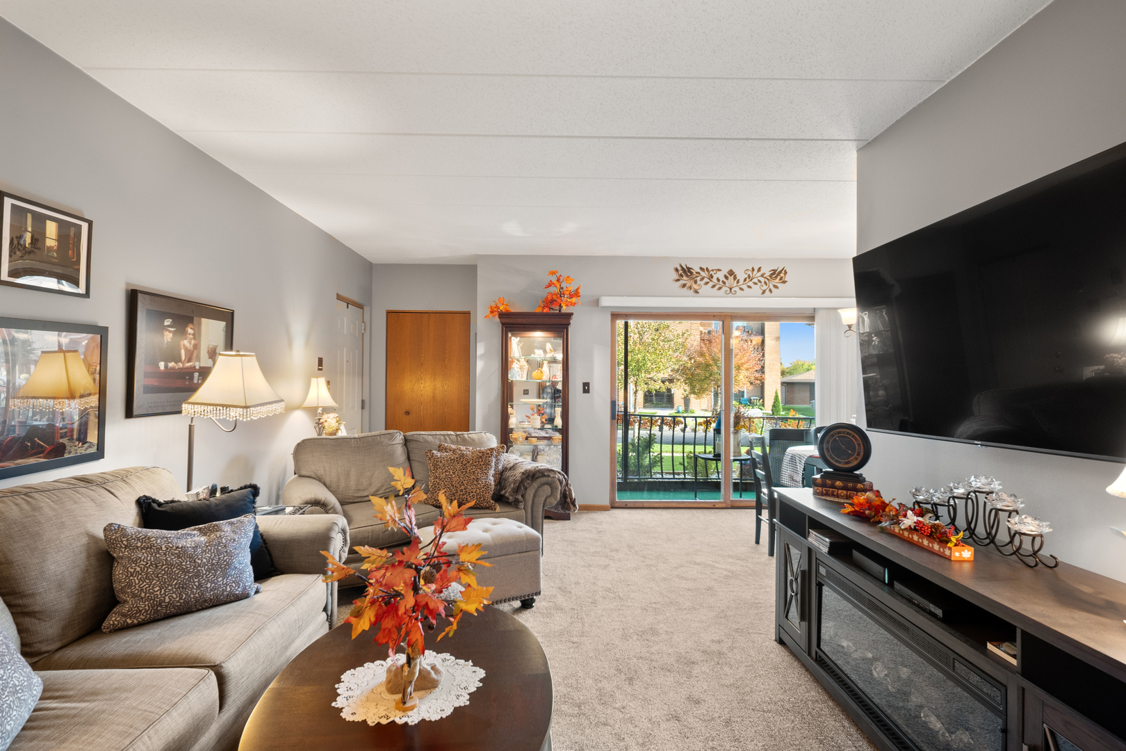 16718 PAXTON Avenue #1S, Tinley Park, IL 60477