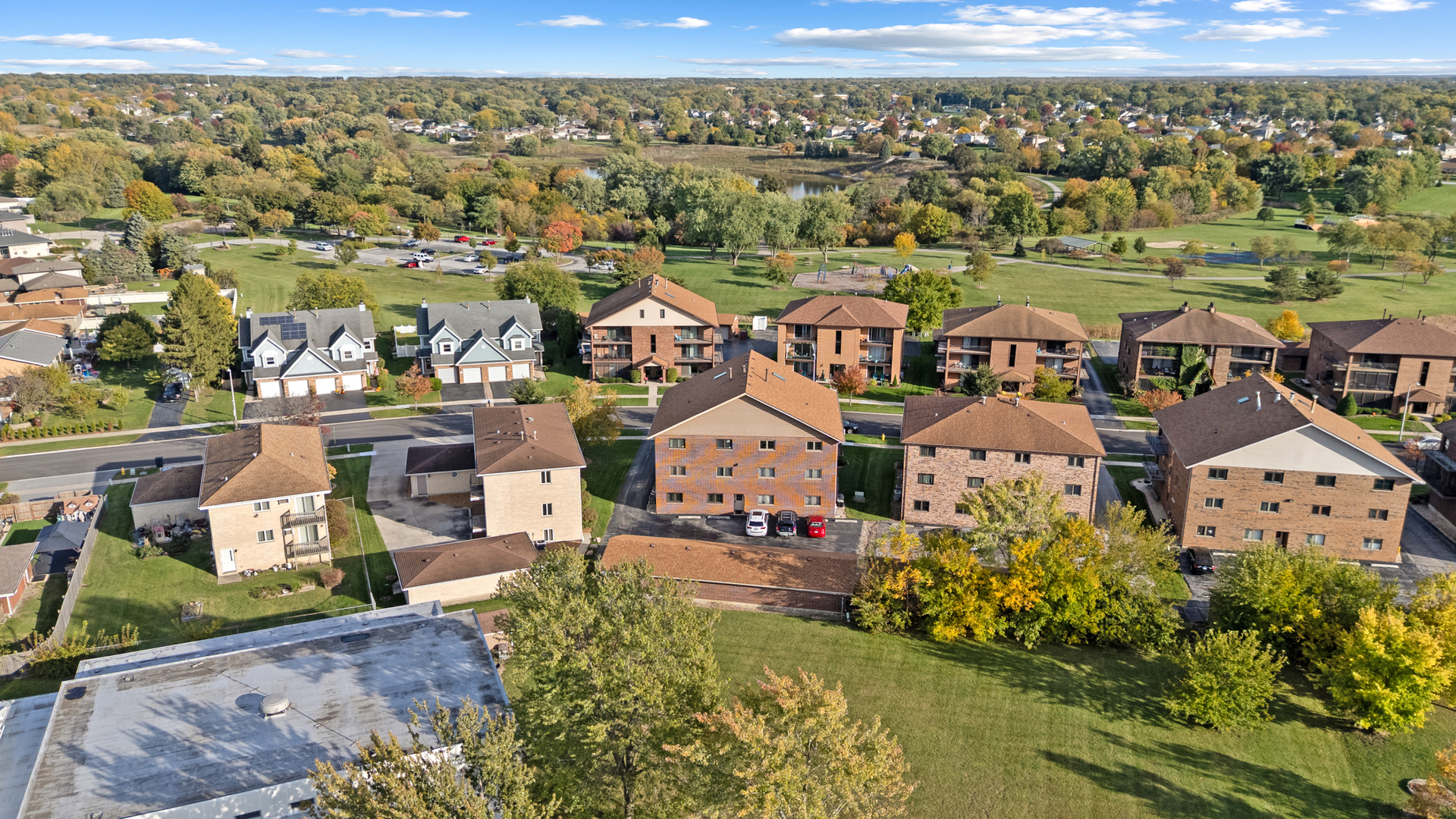 16718 PAXTON Avenue #1S, Tinley Park, IL 60477