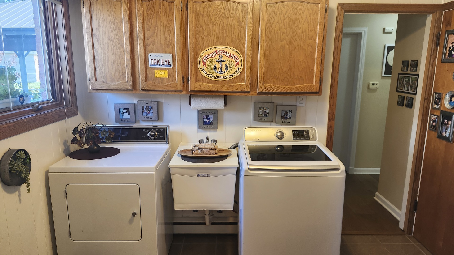 1157 W Grant Drive, Des Plaines, IL 60016