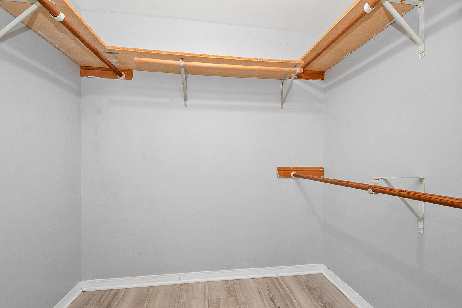 10355 Menard Avenue #216, Oak Lawn, IL 60453