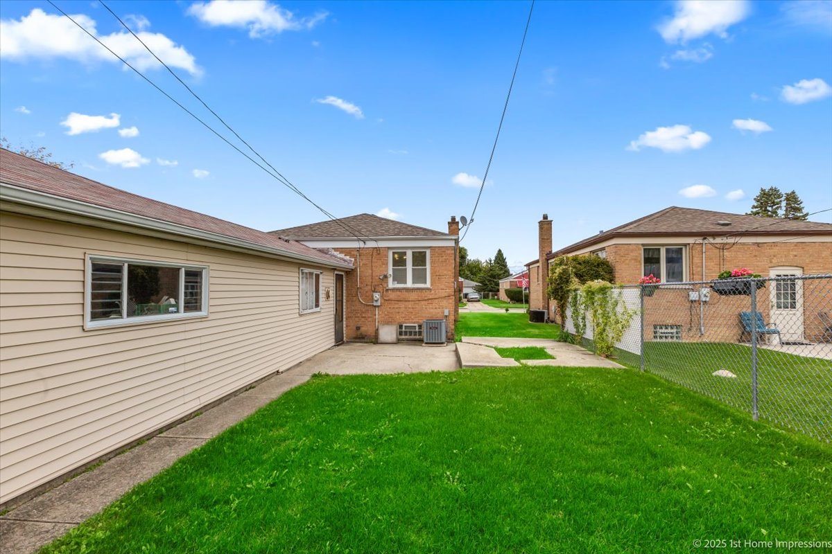 8154 S Karlov Avenue, Chicago, IL 60652