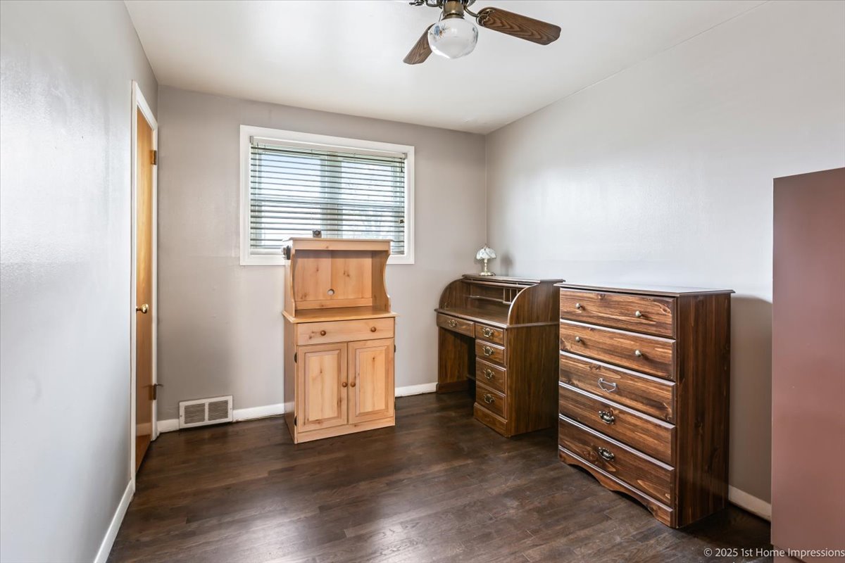 8154 S Karlov Avenue, Chicago, IL 60652