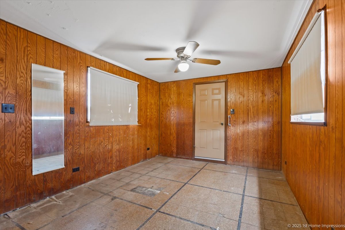 8154 S Karlov Avenue, Chicago, IL 60652