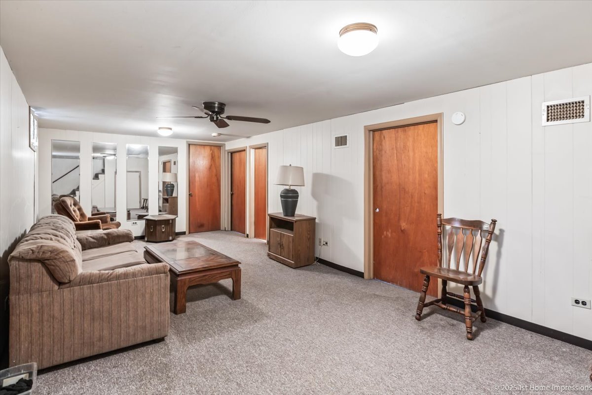 8154 S Karlov Avenue, Chicago, IL 60652