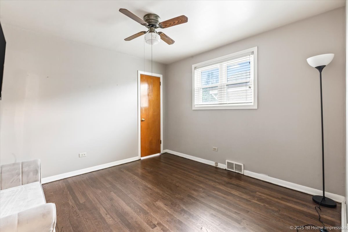 8154 S Karlov Avenue, Chicago, IL 60652