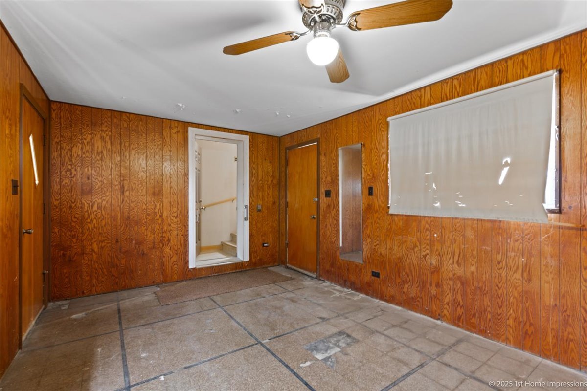 8154 S Karlov Avenue, Chicago, IL 60652