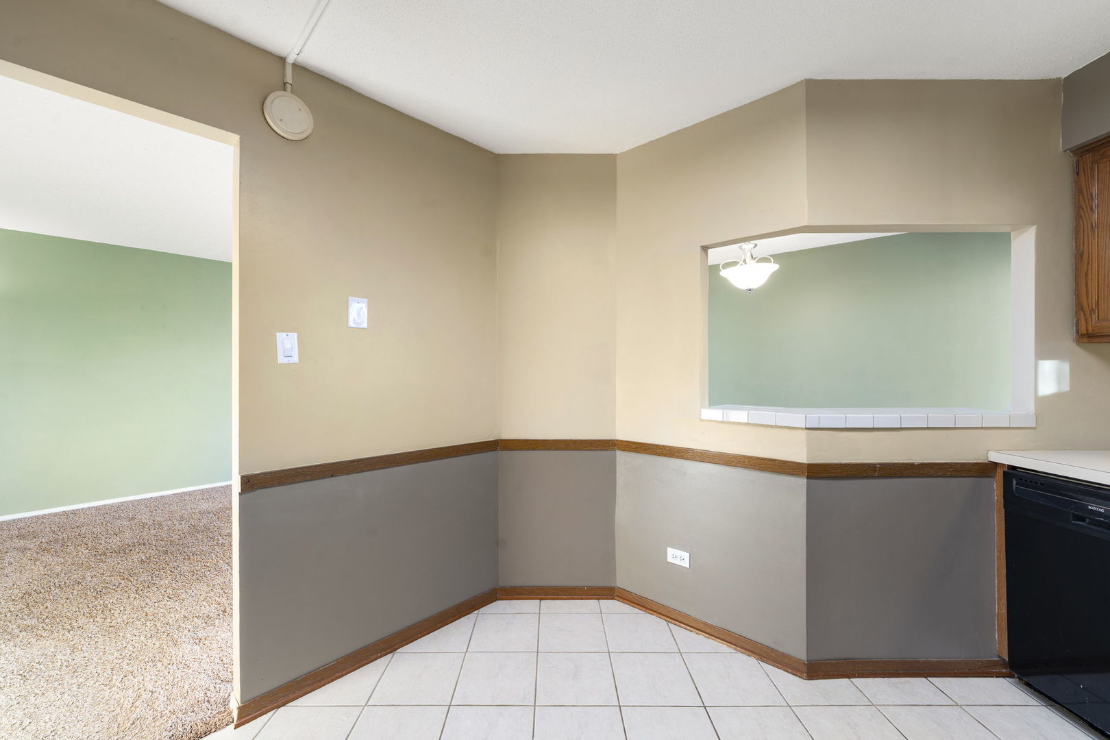 6421 Pershing Road #404, Stickney, IL 60402