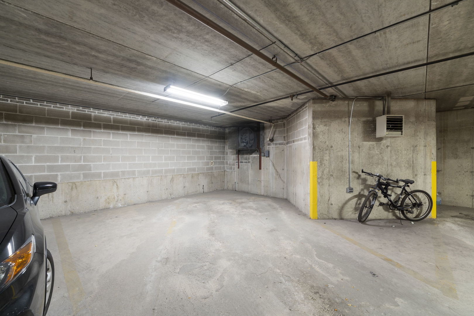 6421 Pershing Road #404, Stickney, IL 60402