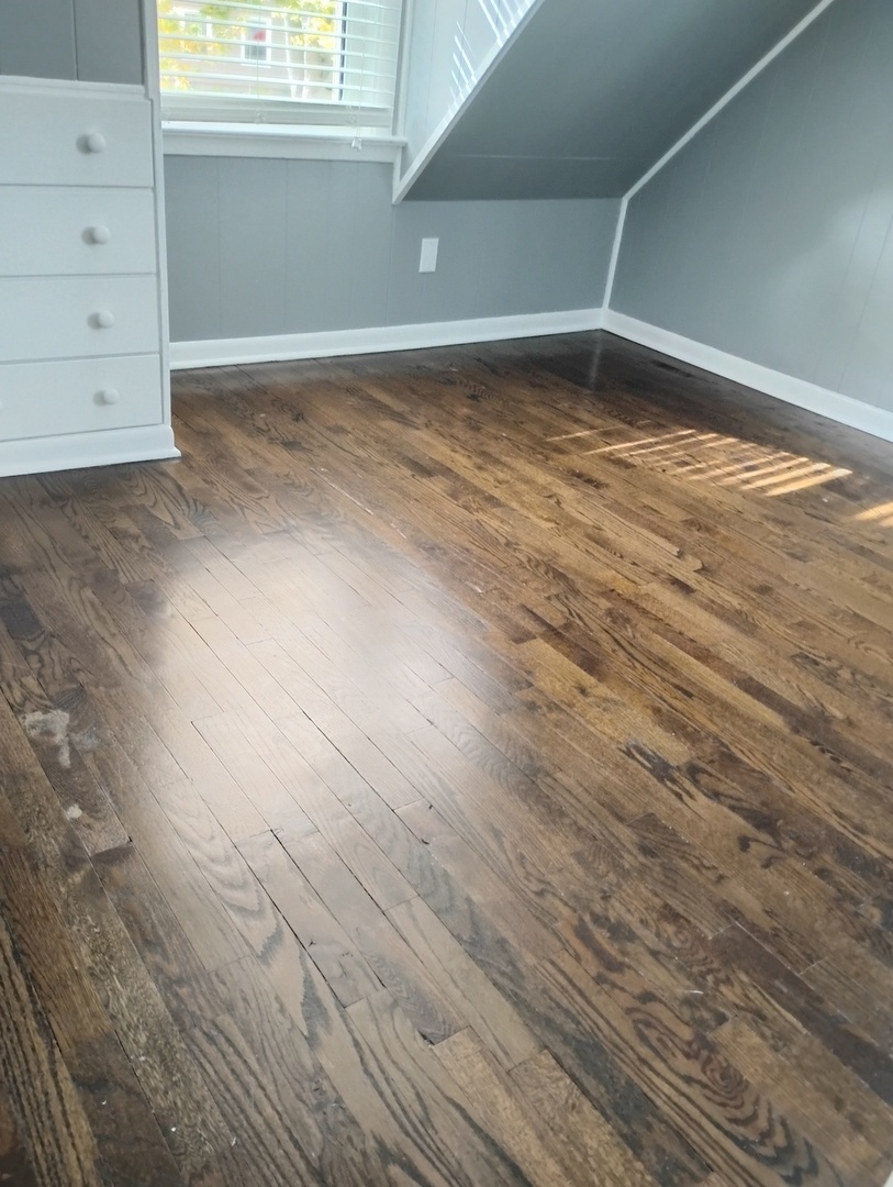 371 S Edison Avenue, Elgin, IL 60123