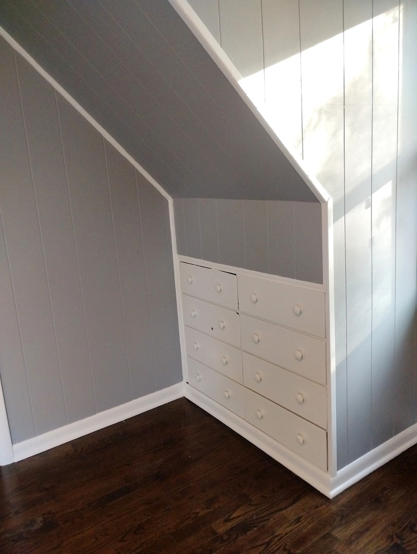 371 S Edison Avenue, Elgin, IL 60123