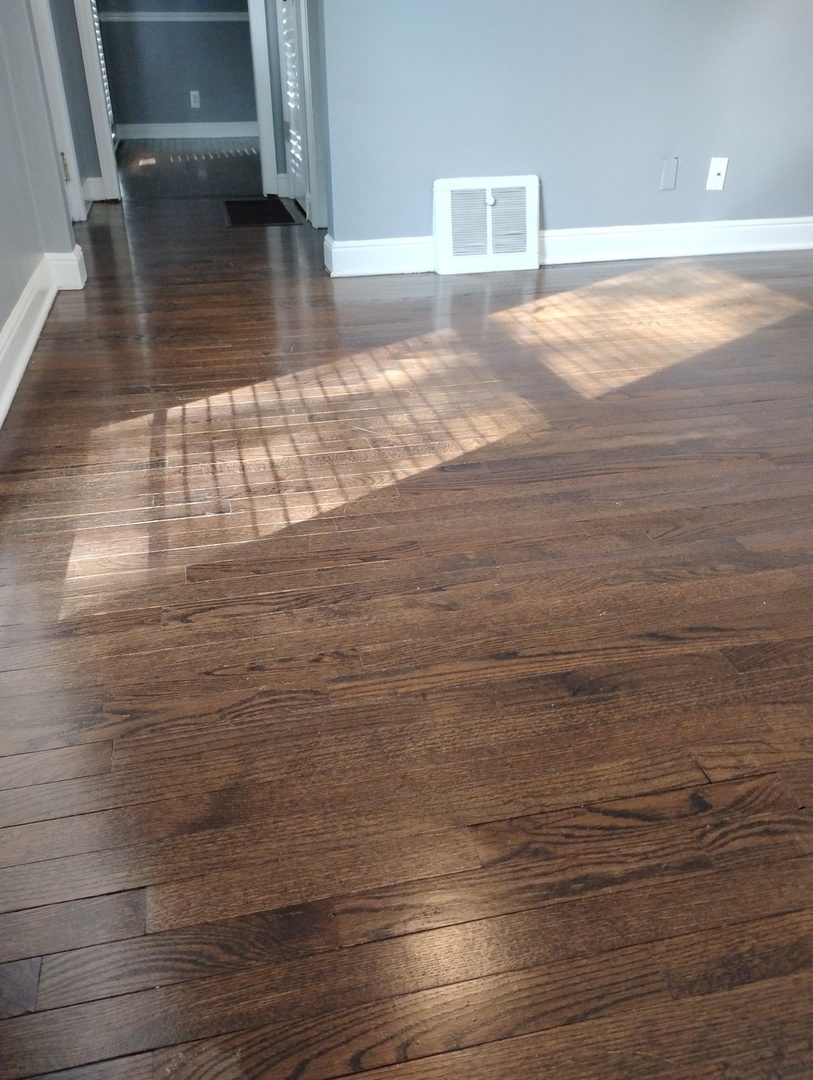 371 S Edison Avenue, Elgin, IL 60123