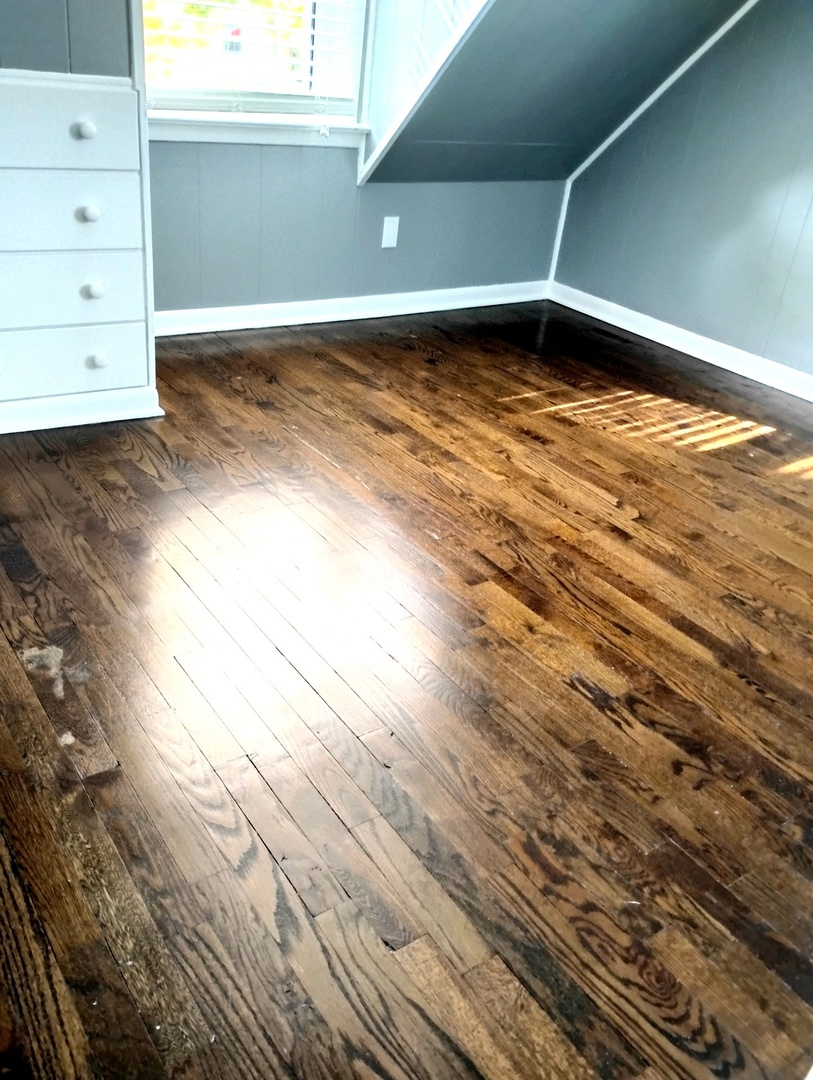 371 S Edison Avenue, Elgin, IL 60123