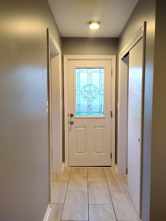 371 S Edison Avenue, Elgin, IL 60123