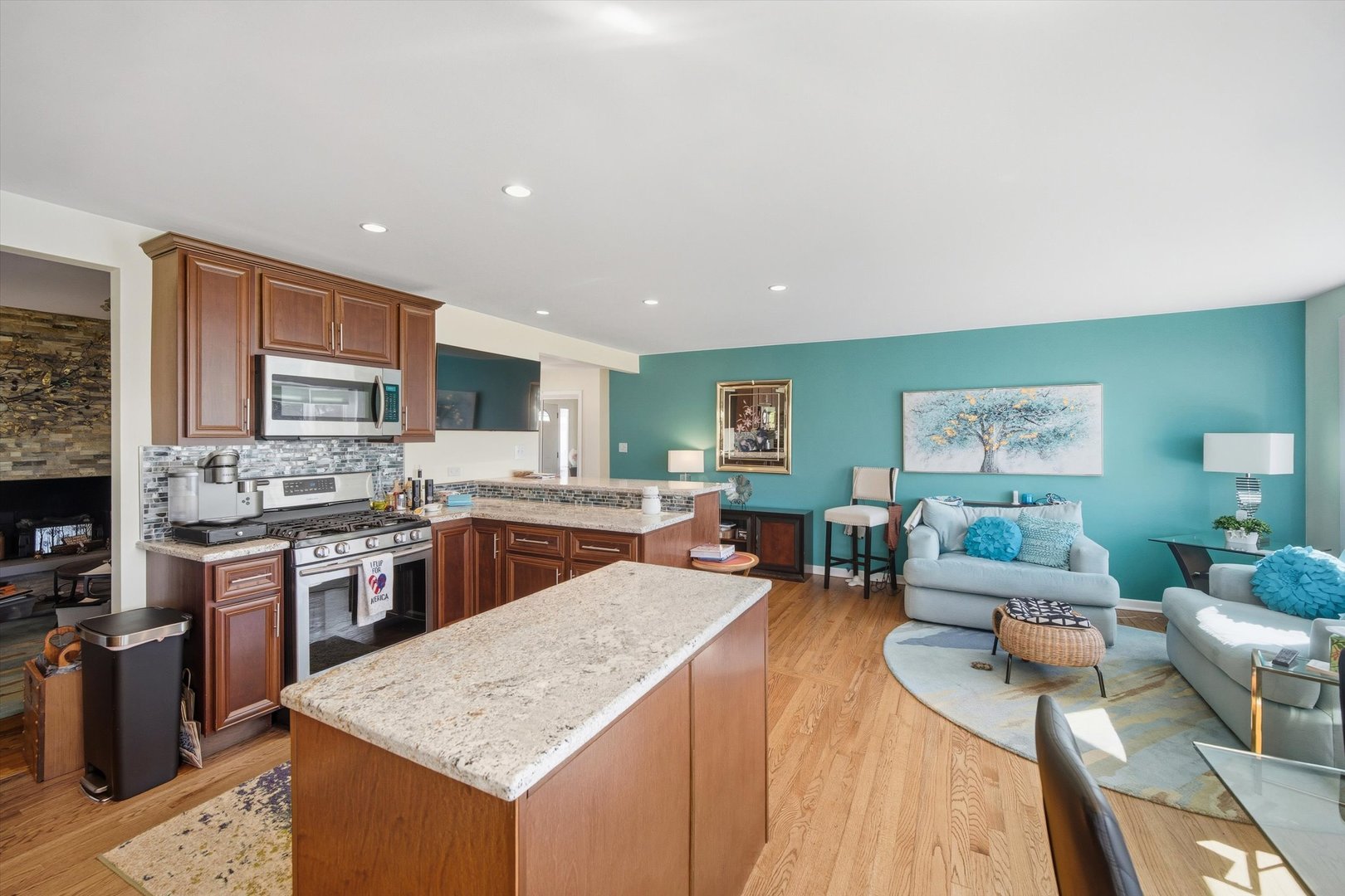 1125 Timber Lane, Darien, IL 60561